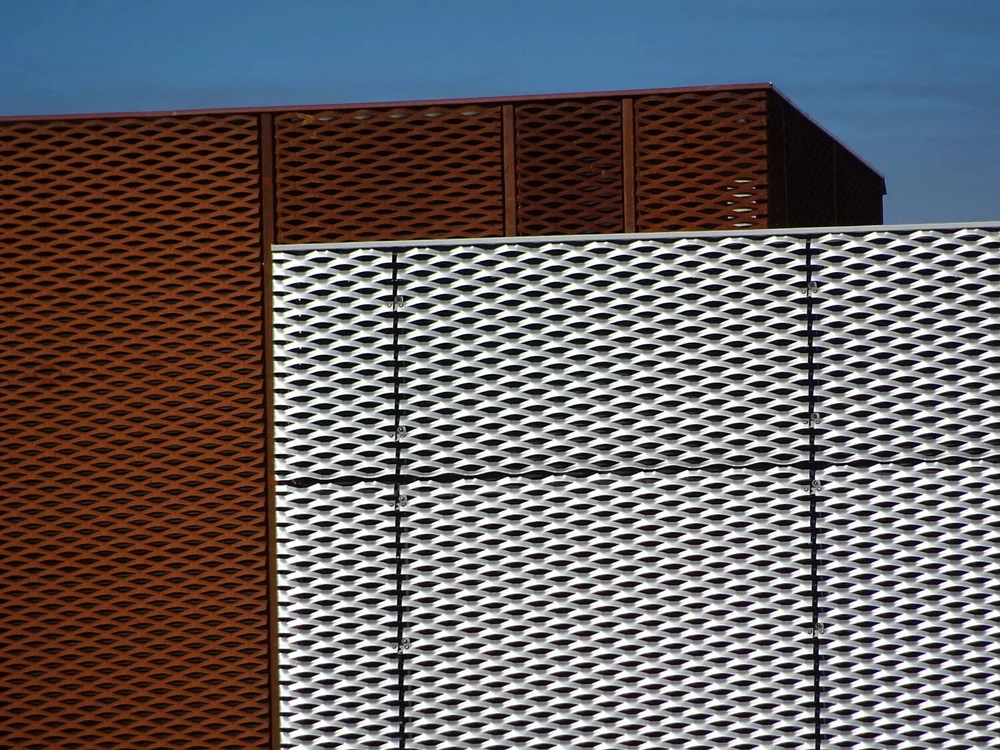 Metal Facades / Metal Mesh 